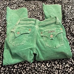 listing-status-banner